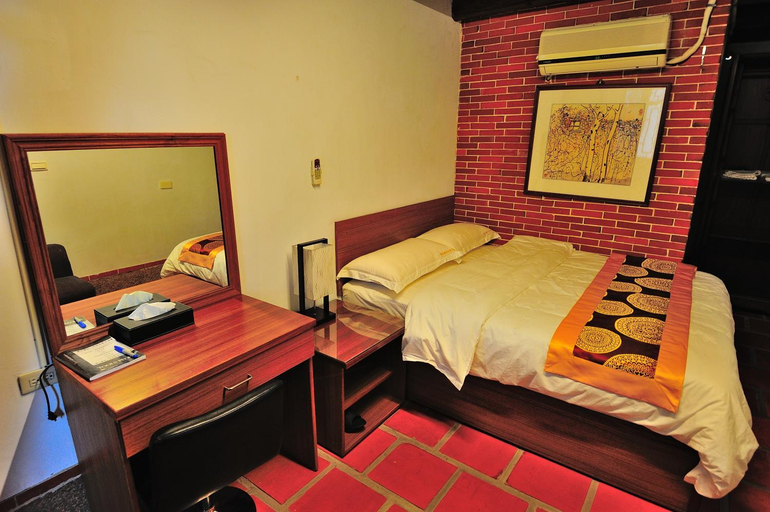 Bedroom 8