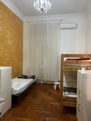 Others 3, Varese Suite Guest House, Roma