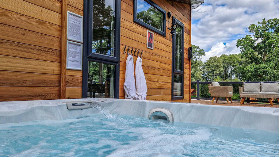 Others 3, High Oaks Grange - Contemporary Lodges, North Yorkshire