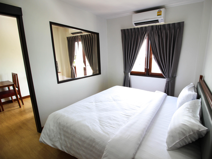 Bedroom 3, Tai-Shan Suites, Muang Ratchaburi