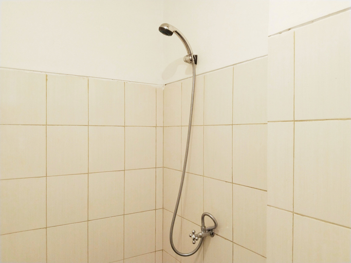 Bathroom 5, Nusantara Metropolitan park By Reccoma, Bekasi