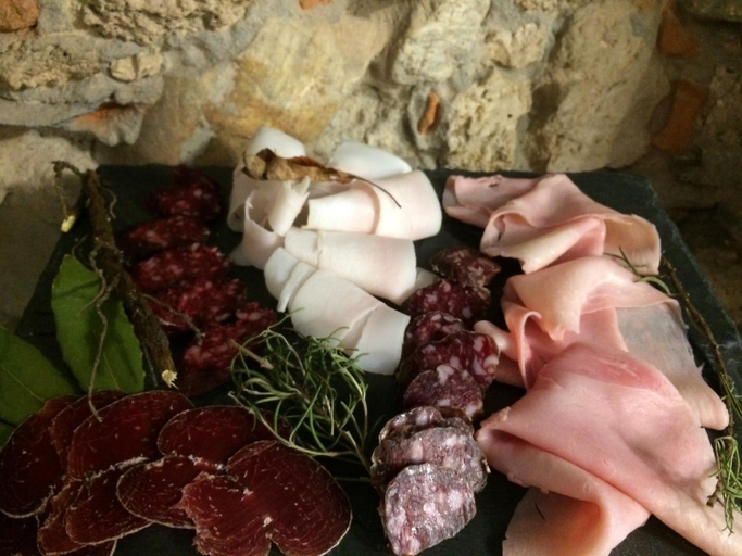 Food & Drinks 4, Aymon de Challant, Aosta