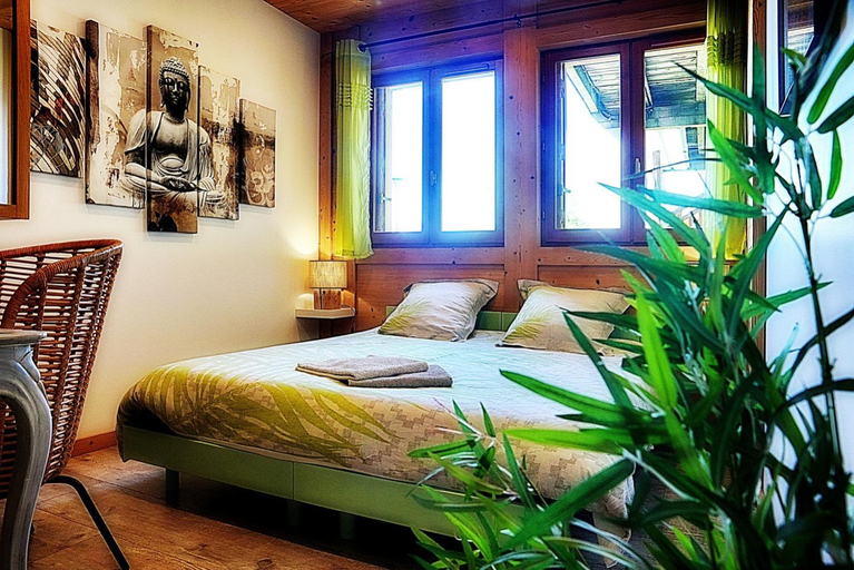 Bedroom 2, Lodge La Tuviere, Savoie