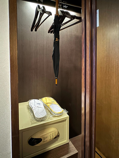 Amenities 12