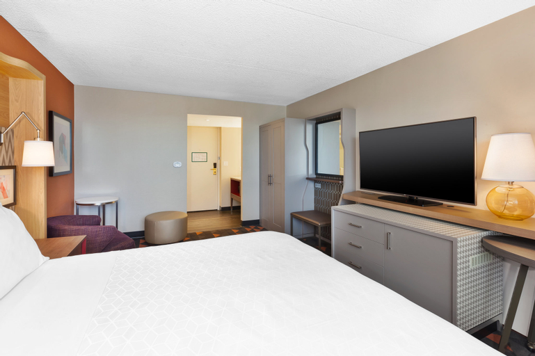 Holiday Inn ST. JOHN'S CONFERENCE CENTRE - Tap to explore photos