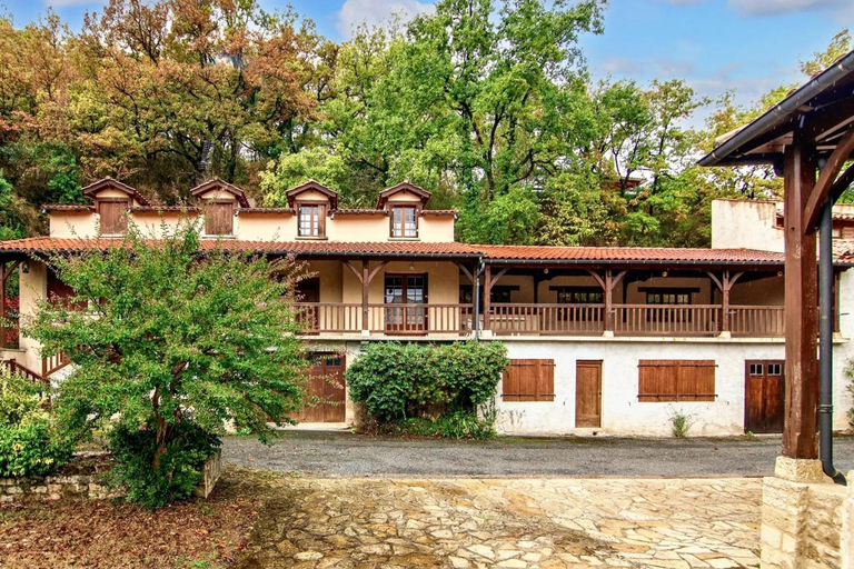 Others 4, Villa confortable a Milhars avec piscine privee, Tarn