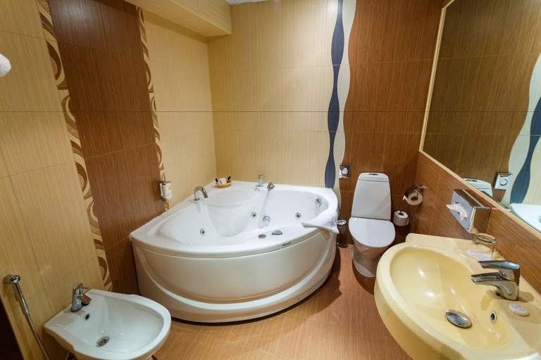 Bathroom 5, Rocca al Mare Hotel, Tallinn