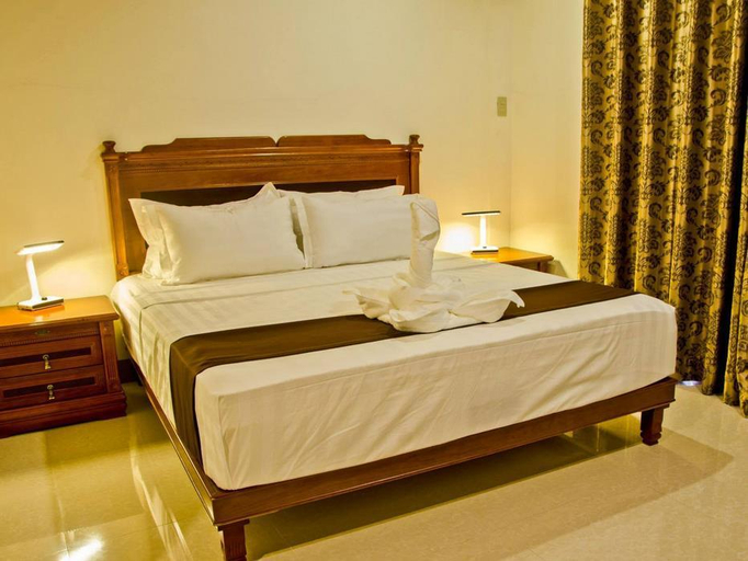 Bedroom 3, The Premiere Business Hotel, Kalibo
