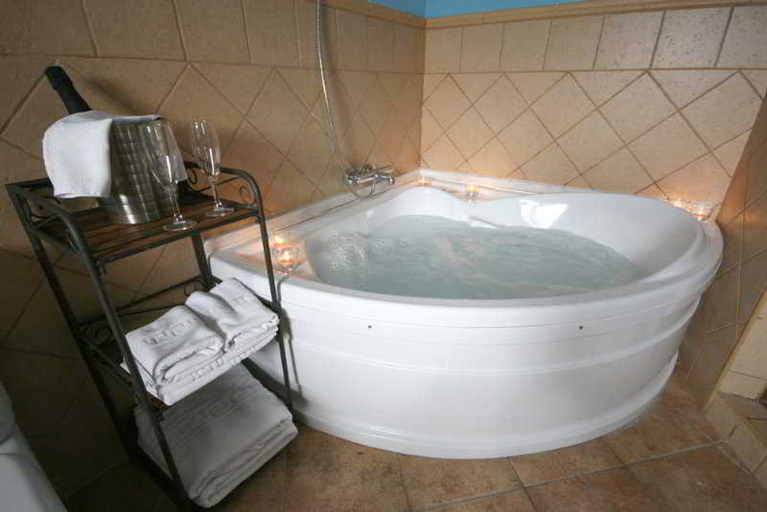 Bathroom, Molino Del Puente, Málaga