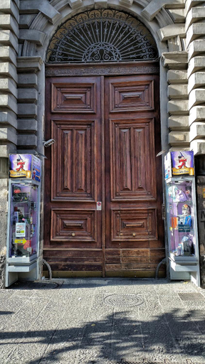 Others 3, B&B Univercity, Napoli