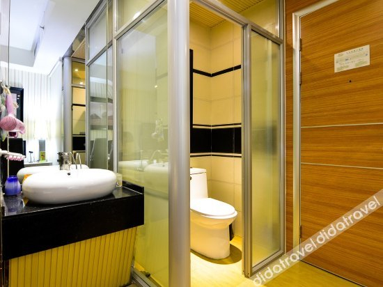 Others 4, Spring Fashion Hotel, Jiyuan shi