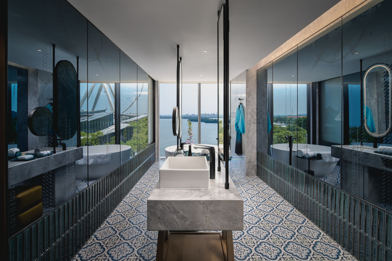 Bathroom 26