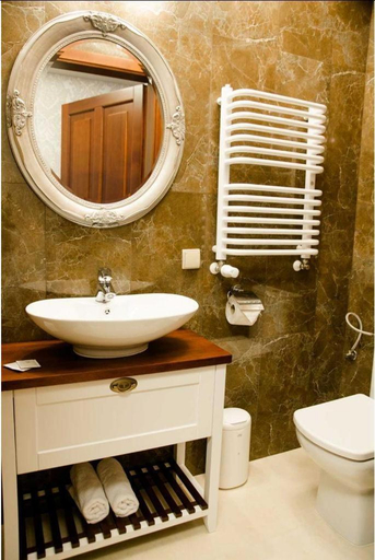 Bathroom 4, Palac Mysleta, Działdowo