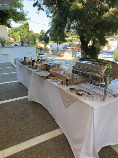 Food & Drinks, Syros village suites, South Aegean