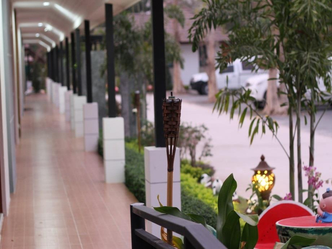 Others 4, Phakawan Hotel, Muang Maha Sarakam