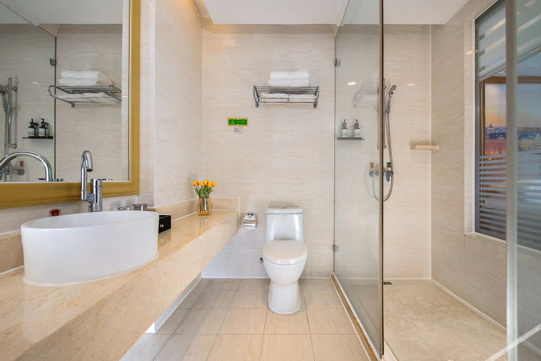 Bathroom 3, Vienna Hotel Shenzhen Longhua (Wanzhong City Branch), Shenzhen