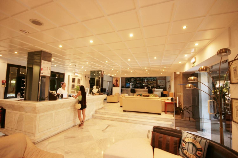 Public Area 2, Liberty CRE, Crete