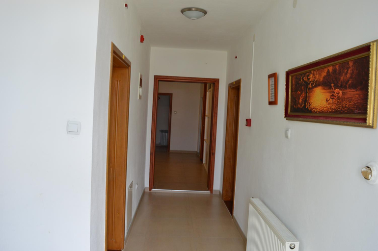 Others 5, Motel Signal, Banja Luka