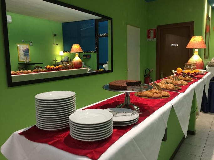 Food & Drinks 4, Aquamaris, Parma