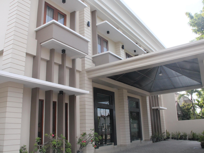 Exterior & Views, Hotel Cepu Indah 1, Blora