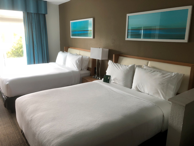 Holiday Inn St. Augustine - World Golf - Tap to explore photos