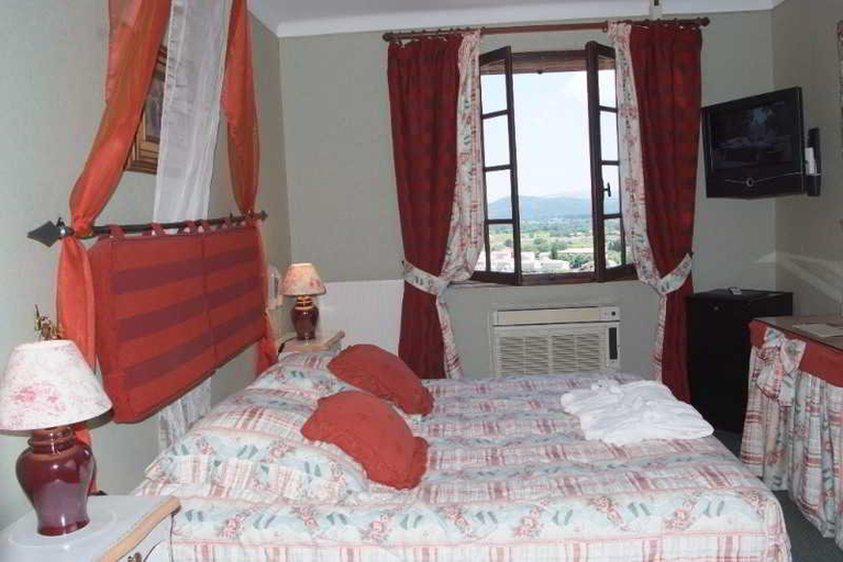 Bedroom 2, Le Logis du Guetteur, Var