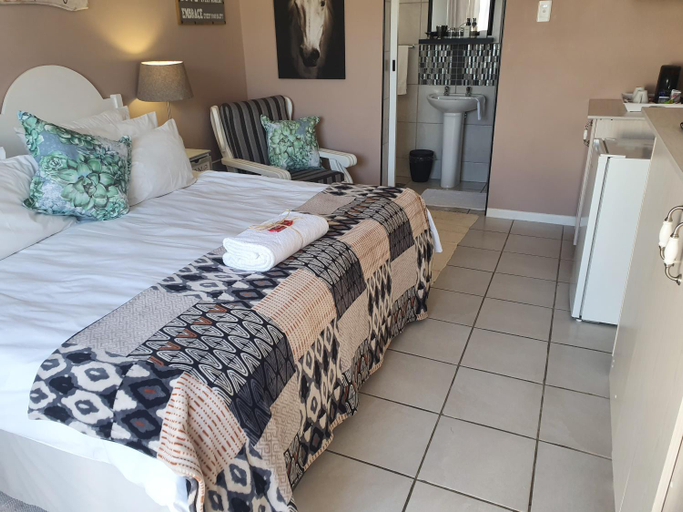 Others 3, Nahoon Bed & Breakfast, Buffalo City