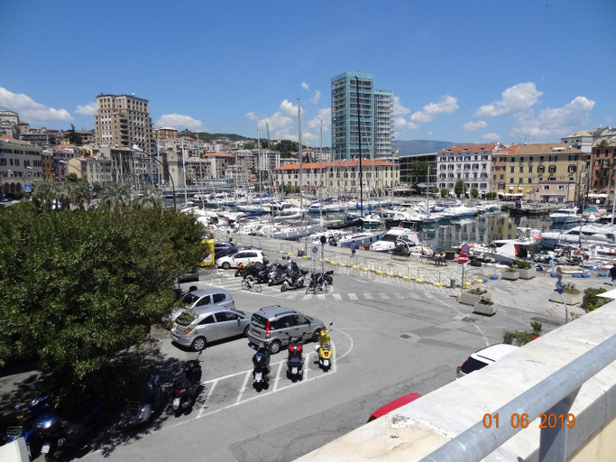 Others 2, Bed&BluUp, Savona