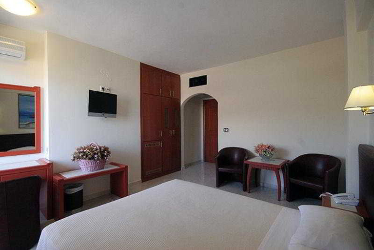 Bedroom 3, Liberty CRE, Crete