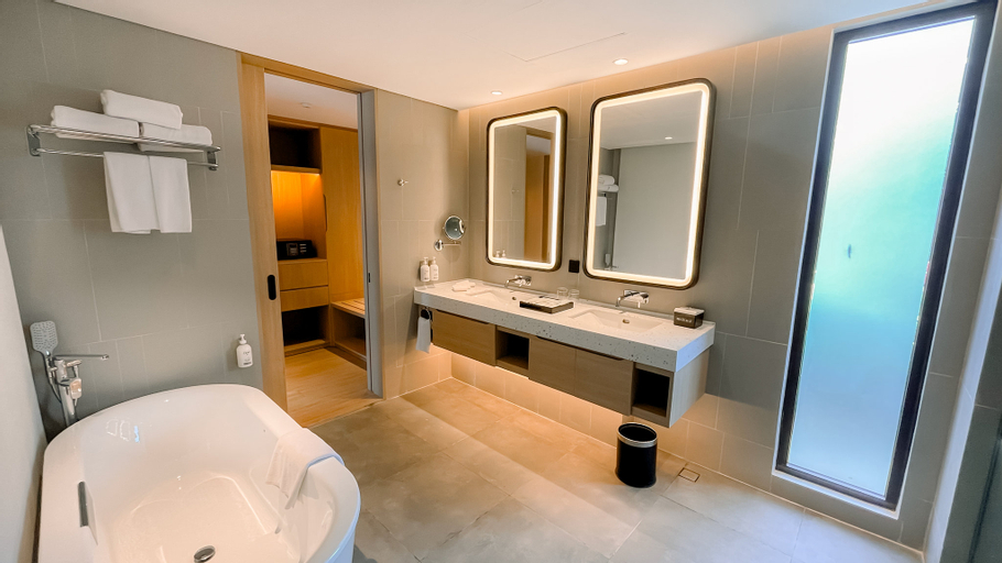 Bathroom 6