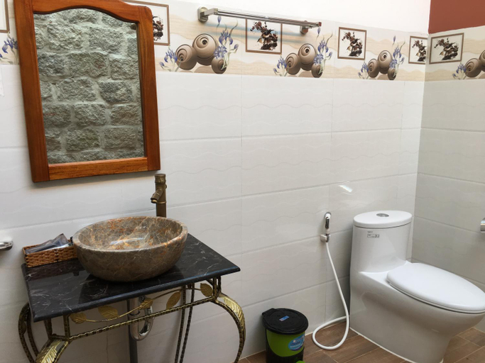 Bathroom 3, Orchard Fruit Farm Bungalows, Phú Quốc