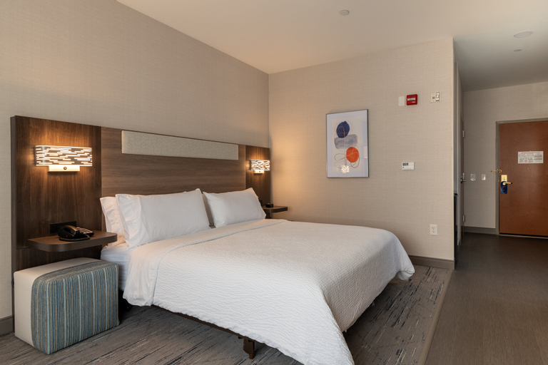 Bedroom 6