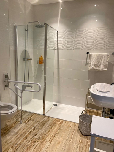 Bathroom, Hotel Restaurant Beau Sejour, Bas-Rhin