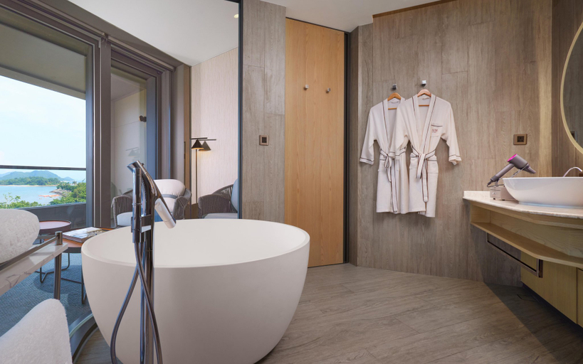 Bathroom 21