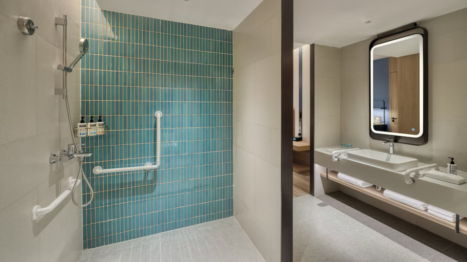 Bathroom 4, Holiday Inn Express RUGAO CITY CENTER by IHG, Nantong