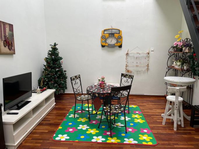 Dining Room 9