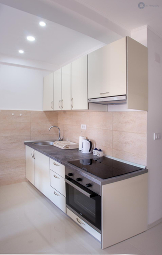 Others 4, Apartmani Kankaras