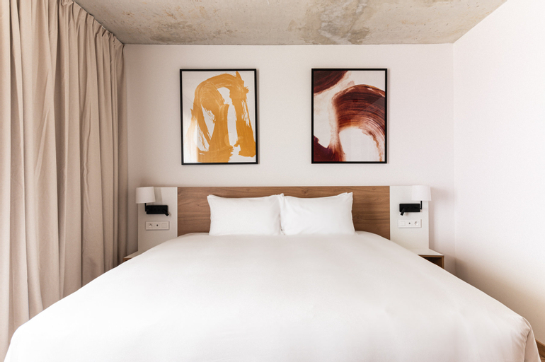 Bedroom 10