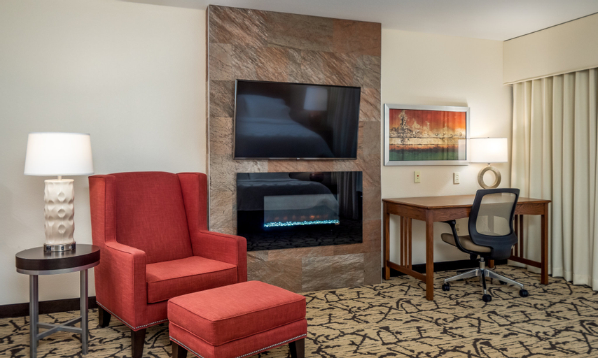 Holiday Inn Stevens Point - Convention Ctr by IHG - Tap to explore photos