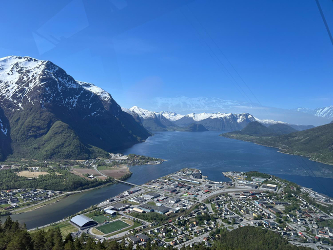 Others 3, guesthouse -Andalsnes, Rauma