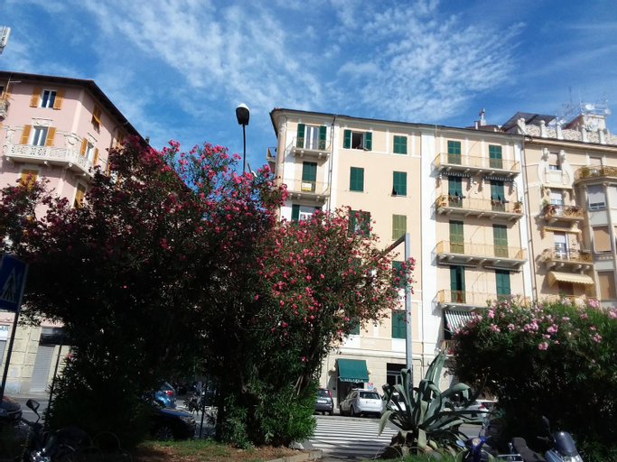 Skyline, Casa Vacanze, Savona