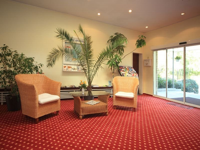 Public Area 2, Seegarten Hotel Restaurant, Pinneberg