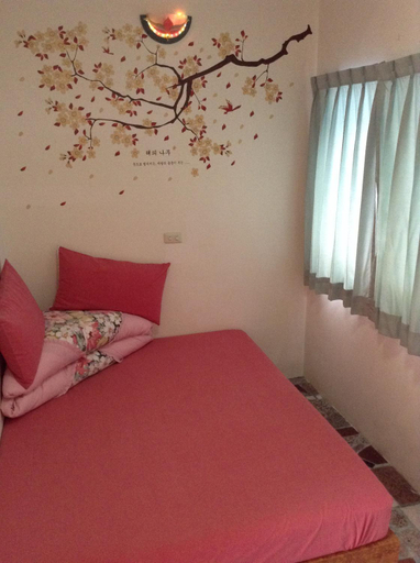 Bedroom 2, Alishan MinYue Hotel, Chiayi County