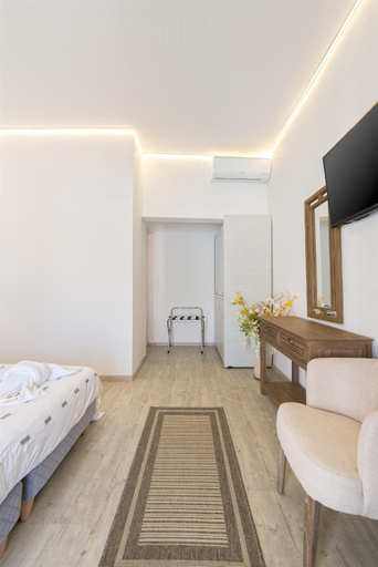 Others 2, Syros village suites, South Aegean