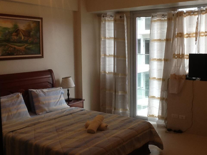 Bedroom, Palm Tree - Genlex Condominium, Pasay City