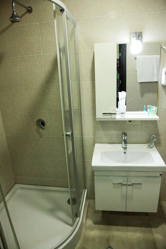 Bathroom 3, Hotel Grand, Zugdidi