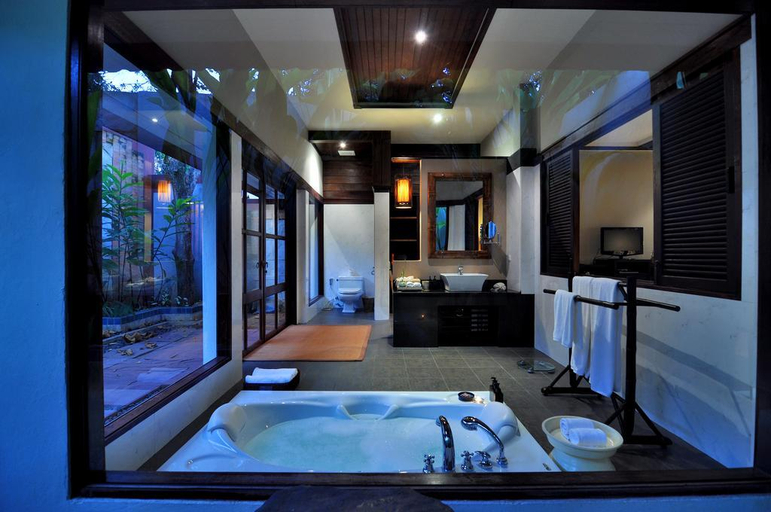 Bathroom, Sedhapura By Tohsang, Khong Chiam