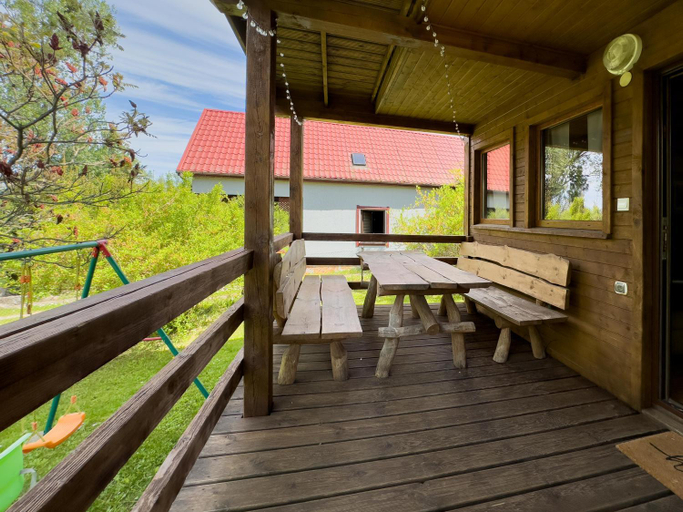 Others 3, Domek nad Jeziorem, Giżycko