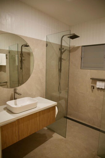 Bathroom 4, Discovery Parks - Lake Tinaroo, Atherton