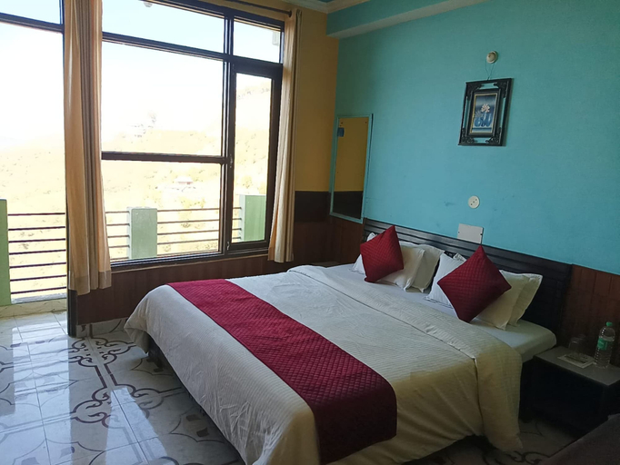 Bedroom 5, Hotel D Pal, Solan